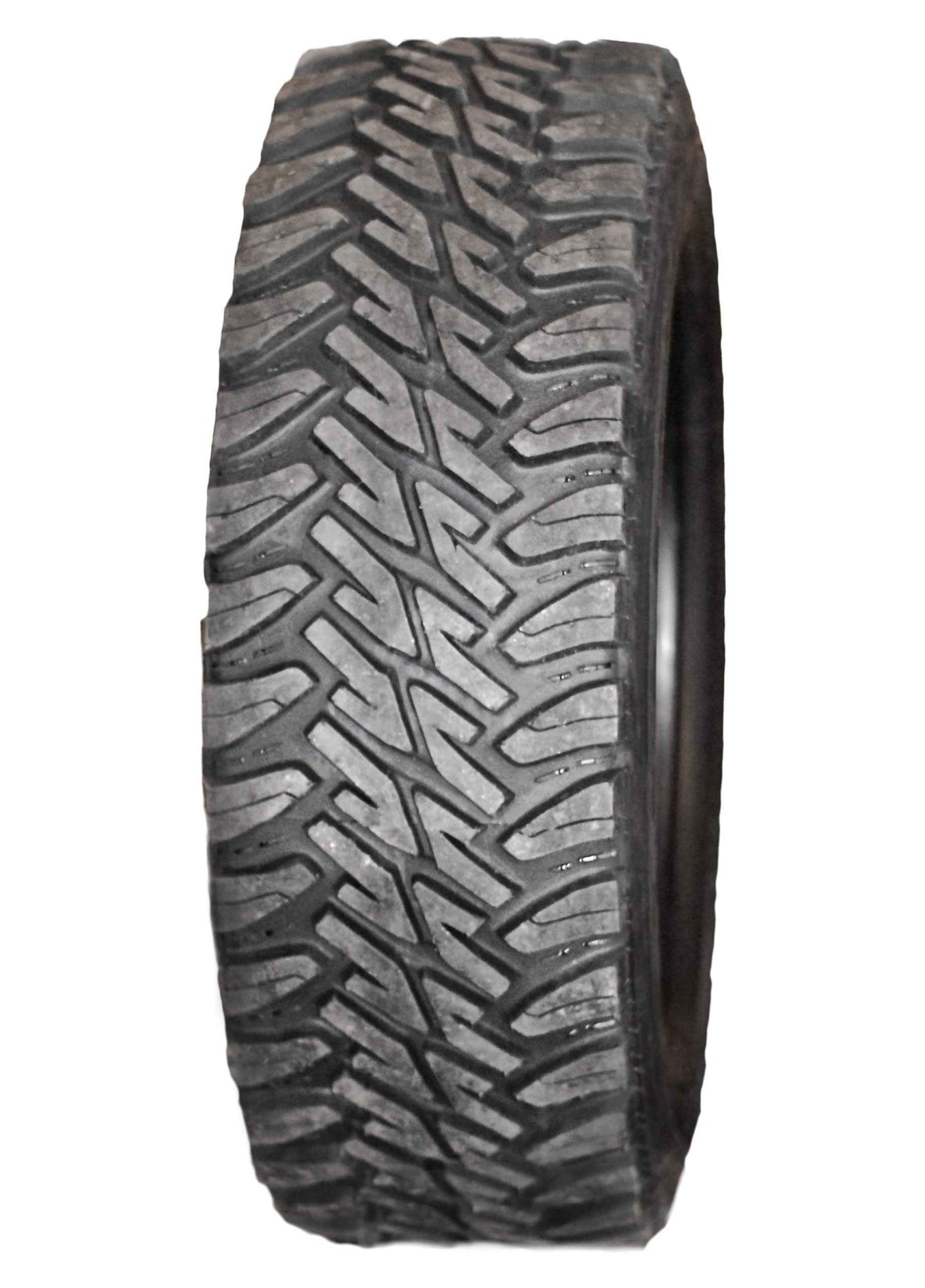 LT30/9.50R15 Retread Cross Grip MT II