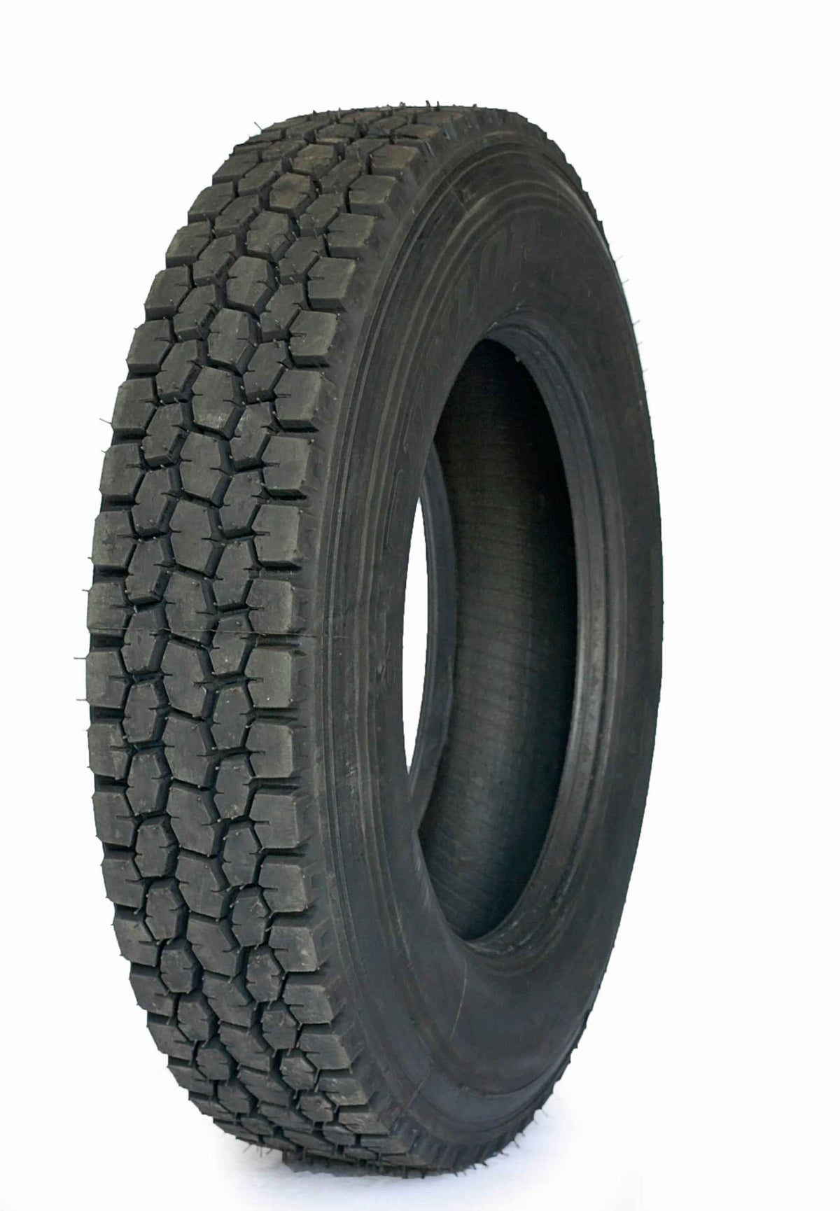 11R24.5 All Position Drive Retread Tire - Durable & Reliable ...